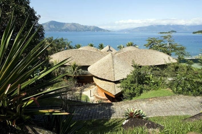 Casa Folha, Angra dos Reis RJ. Mareines + Patalano Arquitetura, 2008<br />Foto Leonardo Finotti 