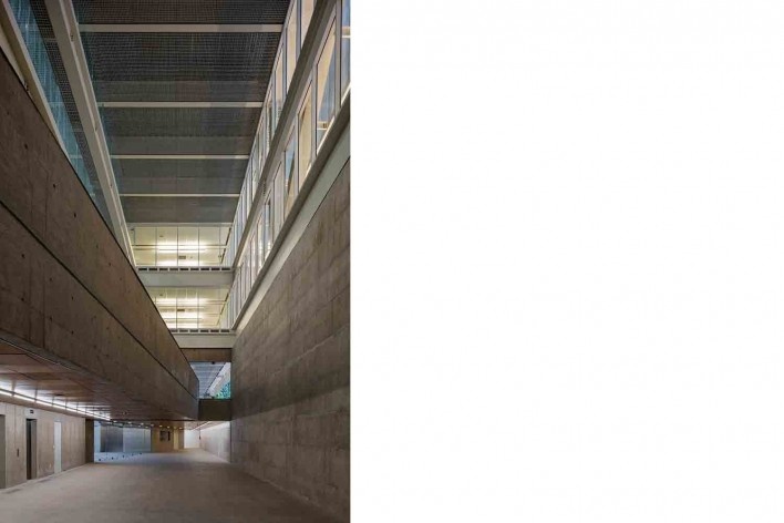 Nova sede da Confederação Nacional de Municípios – CNM, Brasília DF, 2016. Arquitetos Luís Eduardo Loiola e Maria Cristina Motta / Mira Arquitetos<br />Foto Leonardo Finotti 