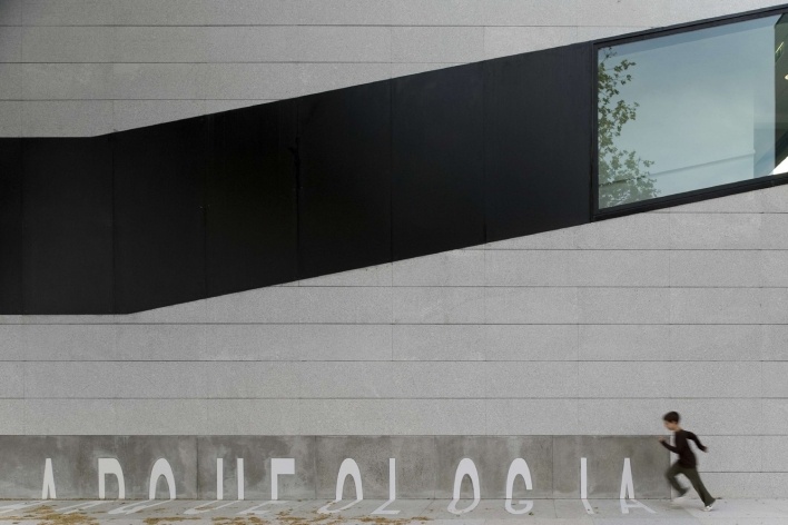 Museu de Arqueologia de Vila Real<br />Foto Fernando Guerra + Sérgio Guerra 