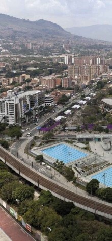 Complejo Acuático para los Juegos Panamericanos 2010 en Medellín <br />Foto Iwan Baan y Paisajes Emergentes 