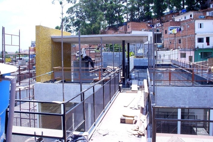 Escola Projeto Viver, construção, São Paulo, Fernando Forte, Lourenço Gimenes e Rodrigo Marcondes Ferraz / FGMF<br />Foto Marcelo Scandaroli 