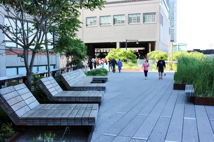High Line, desenho de mobiliário, Nova York, 23 maio 2015<br />Foto Sarah Suassuna 