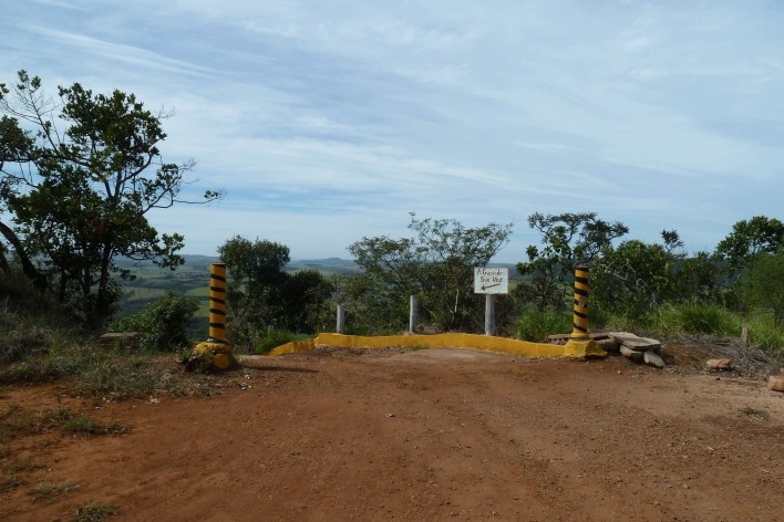 Subida para o Morro da Mesa<br />Foto Michel Gorski 