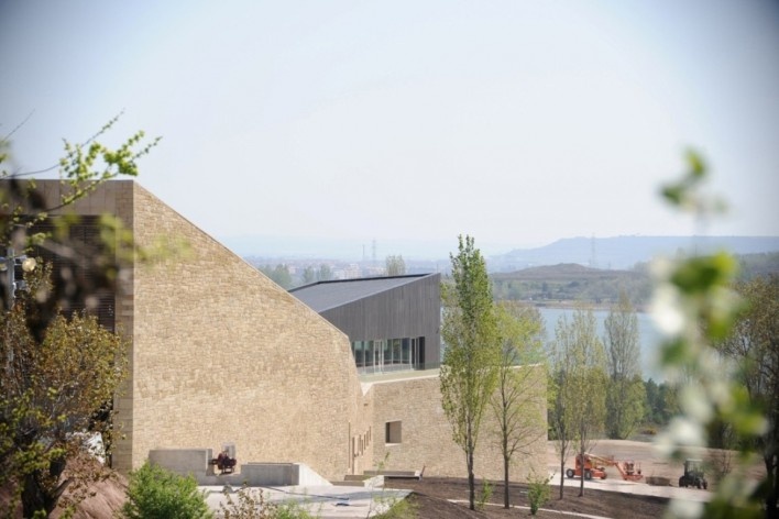 Bodega Institucional La Grajera. Virai Arquitectos. Londroño, España, 2011<br />divulgación 
