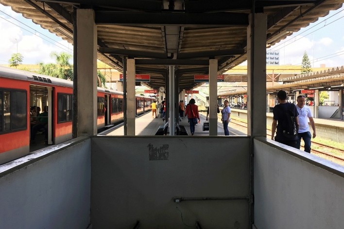 Estação intermodal Prefeito Celso Daniel, Santo André<br />Foto Abilio Guerra 