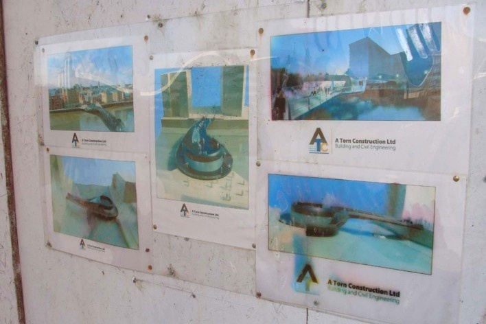 Ponte de pedestres sobre o Rio Hull, projeto que permitirá o acesso dos hóspedes do Premier Inn, maior hotel da cidade, à área central, bem como de outros usuários<br />foto André Fontan Köhler 
