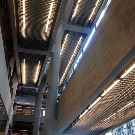 Sesc 24 de Maio, São Paulo. Arquiteto Paulo Mendes da Rocha + MMBB Arquitetos<br />Foto Felipe Rodrigues 