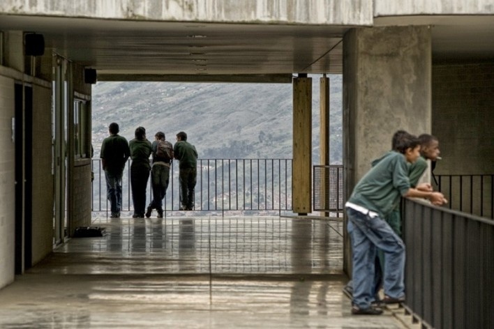 Colegio Santo Domingo Savio. Medellín, Colombia. 2008<br />Foto Alejandro Arango 