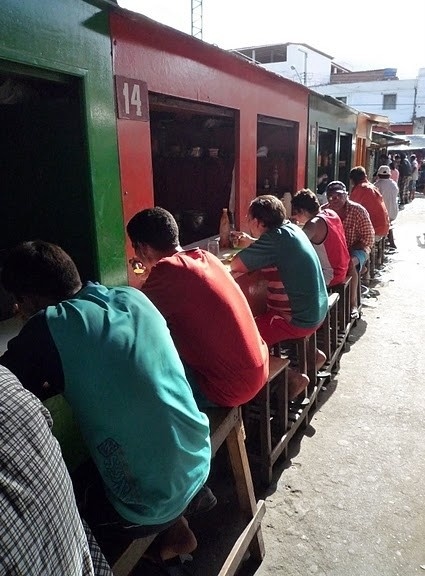 Itapajé, Ceará. Restaurantes populares<br />Foto José Albano 