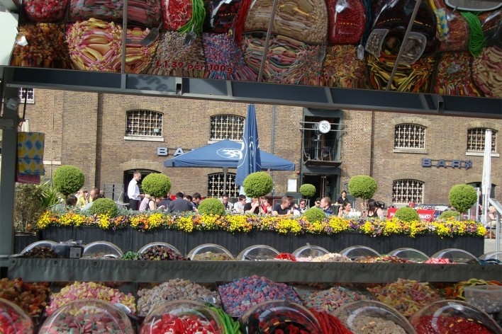 Comendo na rua, Londres, Inglaterra<br />Foto Michel Gorski 