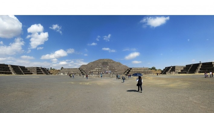 Teotihuacán, Avenida dos Mortos, México<br />Foto Victor Hugo Mori 