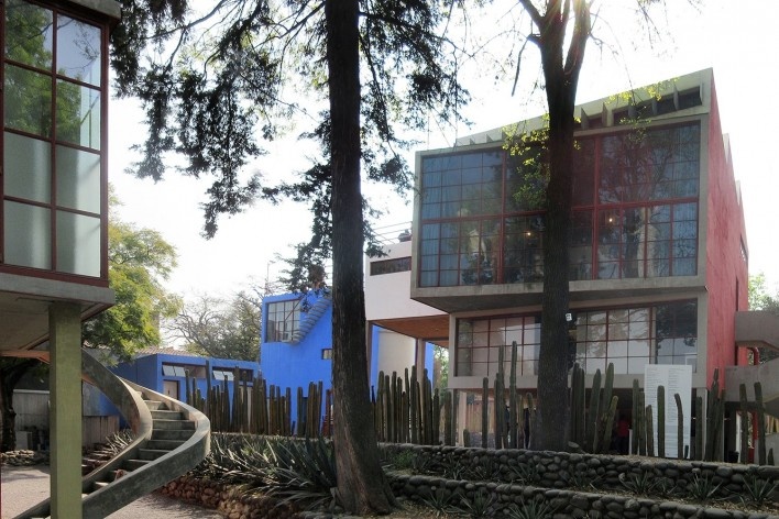 Casas-estúdio de Frida Kahlo e Diego Rivera, 1931. Vista a partir da casa-estúdio de Juan O'Gorman, autor dos três projetos<br />Foto Victor Hugo Mori 