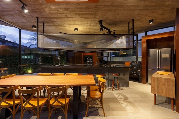 Fix Kiosk, Xangri-lá RS Brasil, 2021. Architects Diego Brasil, Anderson Calvi, Natasha Rebelo, Bruna Plucinski and Rodrigo Alves / BR3 Arquitetura<br />Foto/photo Marcelo Donadussi 