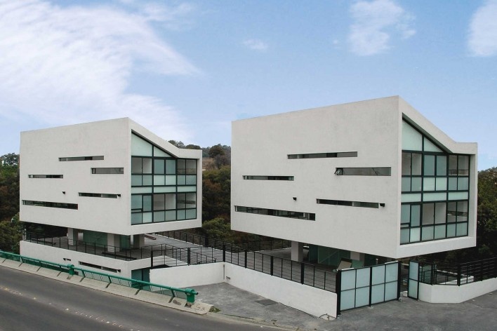 Vista externa do projeto construído [Gaeta Springall Arquitectos]