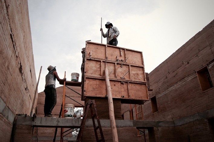 Vivienda T, Tarija, Bolivia, 2020. Arquitecto Mechthild Kaiser; colaborador Mauricio Méndez / Estudio de arquitectura y Planificación Kaiser<br />Foto Mauricio Mendez Arevalo 