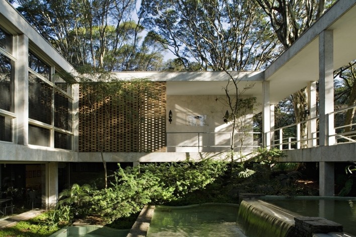 Casa Oscar Americano, Morumbi, São Paulo SP. Oswaldo Arthur Bratke, 1952<br />Foto Nelson Kon 