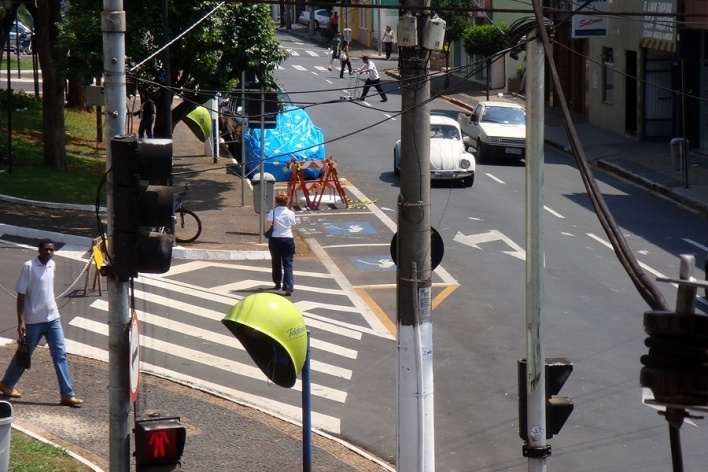 Ação do projeto Fui a pé na praça da Boa Morte em Limeira<br />Foto divulgação 