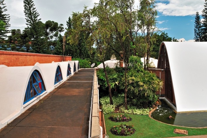 Residência dos Padres Claretianos, Batatais SP Brasil, 1984. Arquitetos Affonso Risi e José Mario Nogueira<br />Foto Wagner Abrahão Jr, 2011 