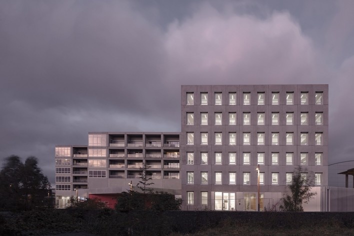 Bottière Chénaie, Nantes, France, 2019. Architects Kees Kaan, Vincent Panhuysen, Dikkie Scipio (authors) / Kaan Architecten<br />Foto/ photo Sebastian van Damme 