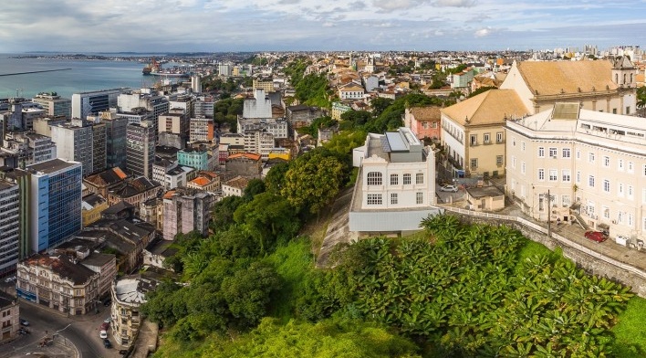 Casa do Carnaval, vista aérea, Salvador. Arquitetos Alexandre Prisco e Nivaldo Andrade<br />Foto Carlos Galassi 