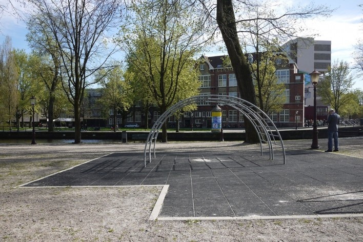 Playgrounds de Aldo van Eyck<br />Foto Marcos Rosa 