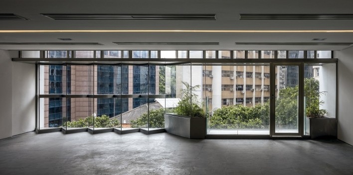 RB12, caixilhos da fachada bioclimática, variações da modulação. Triptyque