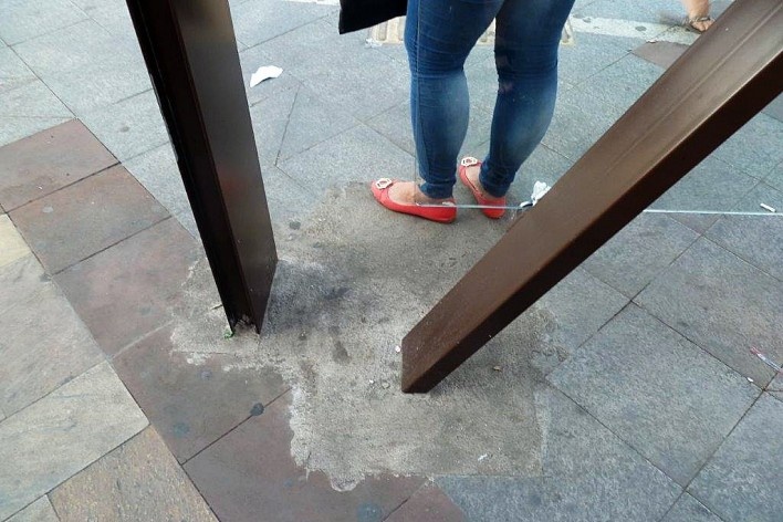 Ponto de ônibus, Largo da Batata, São Paulo<br />Foto Michel Gorski 