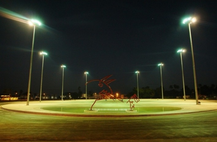 Plaza y escultura el 7 Febrero 2008<br />Foto divulgação 