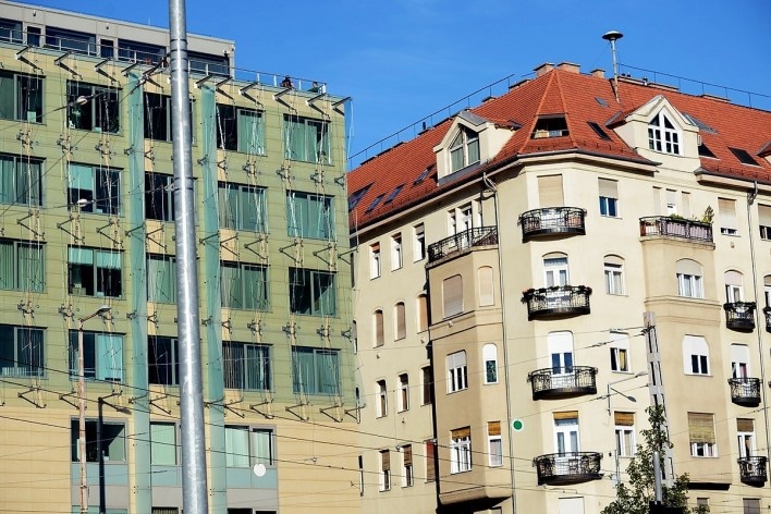 Contraste, tradição e modernidade, diálogo de tempos<br />Foto Fabio Jose Martins de Lima 