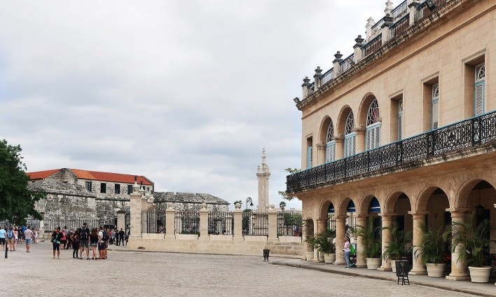 Plaza de Armas, Habana Vieja, Cuba<br />Foto Victor Hugo Mori 
