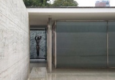 Arquitetura moderna e escultura figurativa:a representação naturalista no espaço moderno (1)