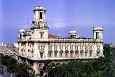 Sobre el libro “500 años de construcciones en Cuba”