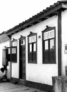 O comércio de materiais de demolição. Análise histórica e conceitual sobre a proteção do patrimônio histórico e cultural
