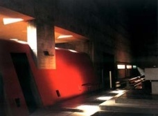 Iluminação e arquitetura: sua evolução através do tempo