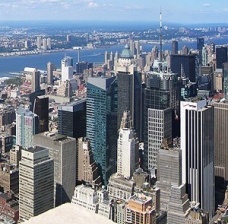 Nas ruas de New York, Sartre em busca da liberdade