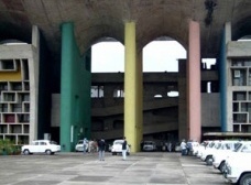 Mies e Artigas: