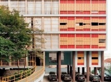 Vilanova Artigas, o renascer de um mestre