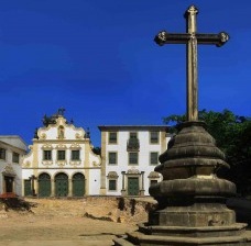 Olinda e os conflitos entre o patrimônio e o polo cultural