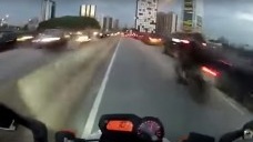 Voando baixo na Marginal Pinheiros