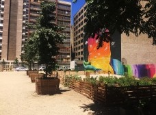 Praças temporárias para ativação de vazios