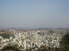 O impacto da legislação urbana na formação de espaços públicos