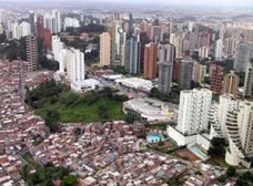 La ciudad dual: su interpretación en el sur