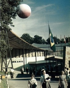 O pavilhão brasileiro na Expo de Bruxelas, 1958