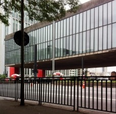 No aniversário de Lina Bo Bardi, um abraço pela liberdade