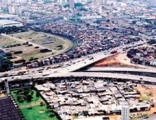 Operações Urbanas em São Paulo: crítica, plano e projetos.