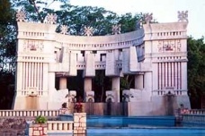 El neoprehispanismo en la arquitectura. Auge y decadencia de un estilo decorativo – 1921/1945 (1)