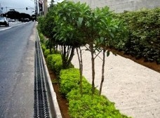 As calçadas do Sr. Prefeito e as enchentes