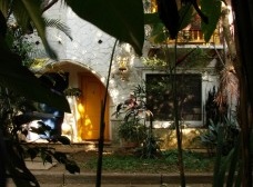 Mais uma vila residencial em risco!