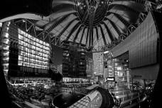 114ffd69bf68_berlinsony_center1.jpg