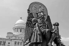d678f6b74d25_satanismo01.jpg